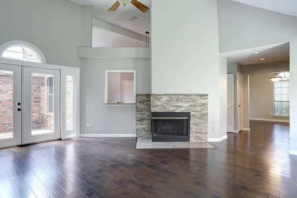 $2,450 | 3852 Beaumont Lane, Plano, TX 75023