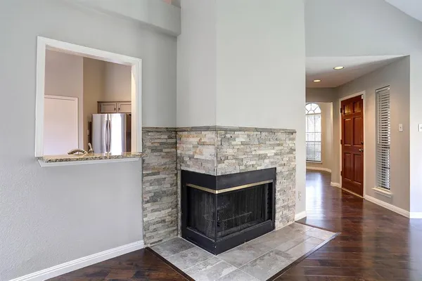 $2,450 | 3852 Beaumont Lane, Plano, TX 75023