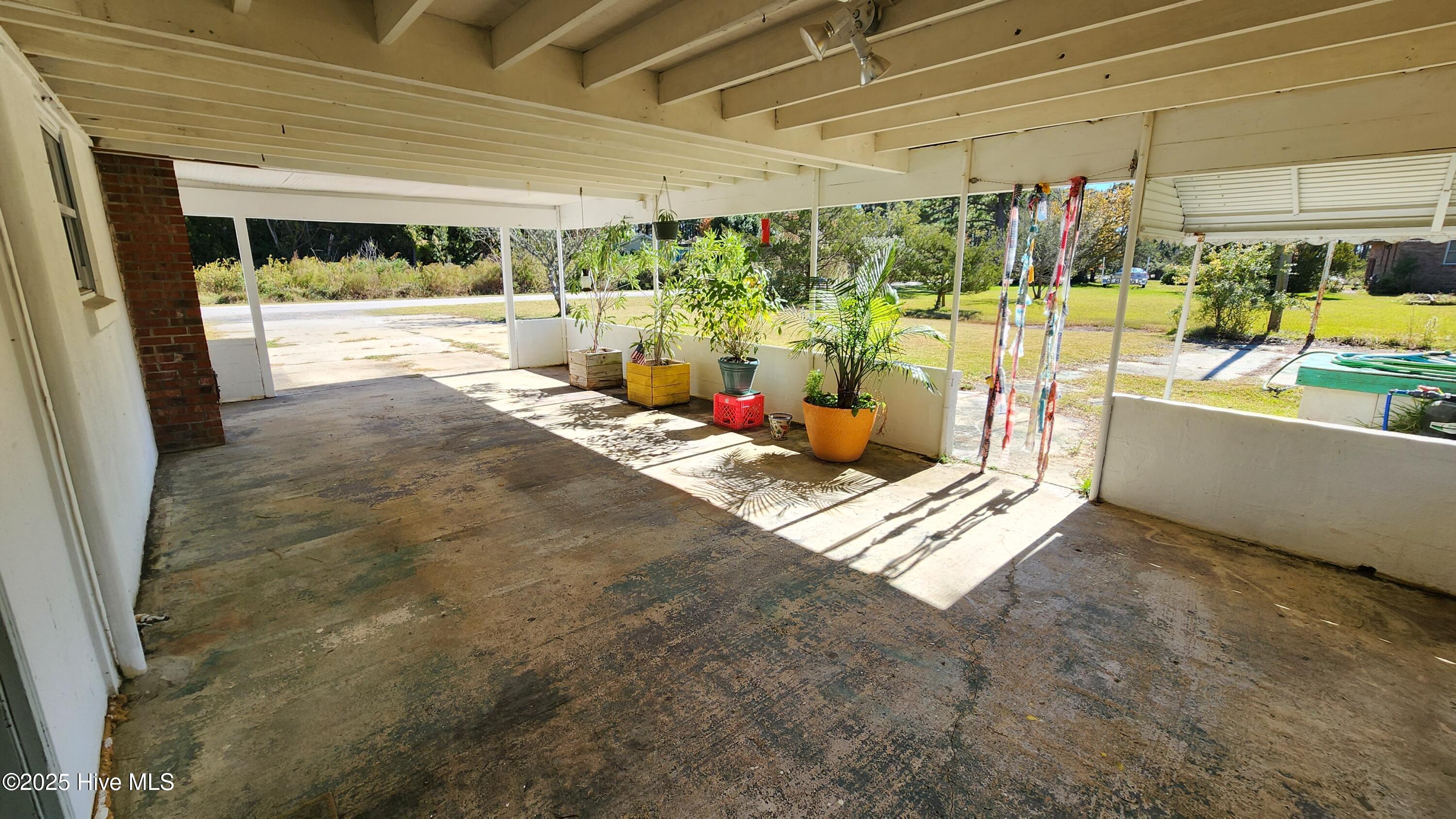 134 Straits Point Road Beaufort, NC 28516 - Photo 12 of 70 20251024_124204