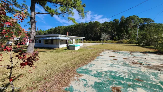 $248,000 | 134 Straits Point Road, Beaufort, NC 28516