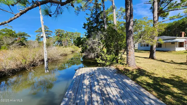 $248,000 | 134 Straits Point Road, Beaufort, NC 28516