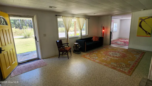 $248,000 | 134 Straits Point Road, Beaufort, NC 28516