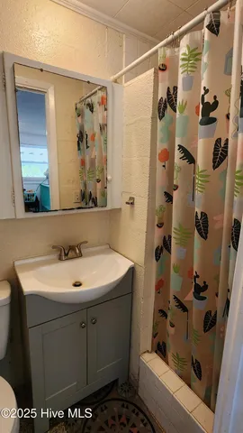 $248,000 | 134 Straits Point Road, Beaufort, NC 28516