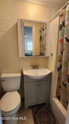 $248,000 | 134 Straits Point Road, Beaufort, NC 28516