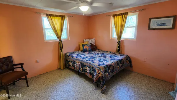 $248,000 | 134 Straits Point Road, Beaufort, NC 28516