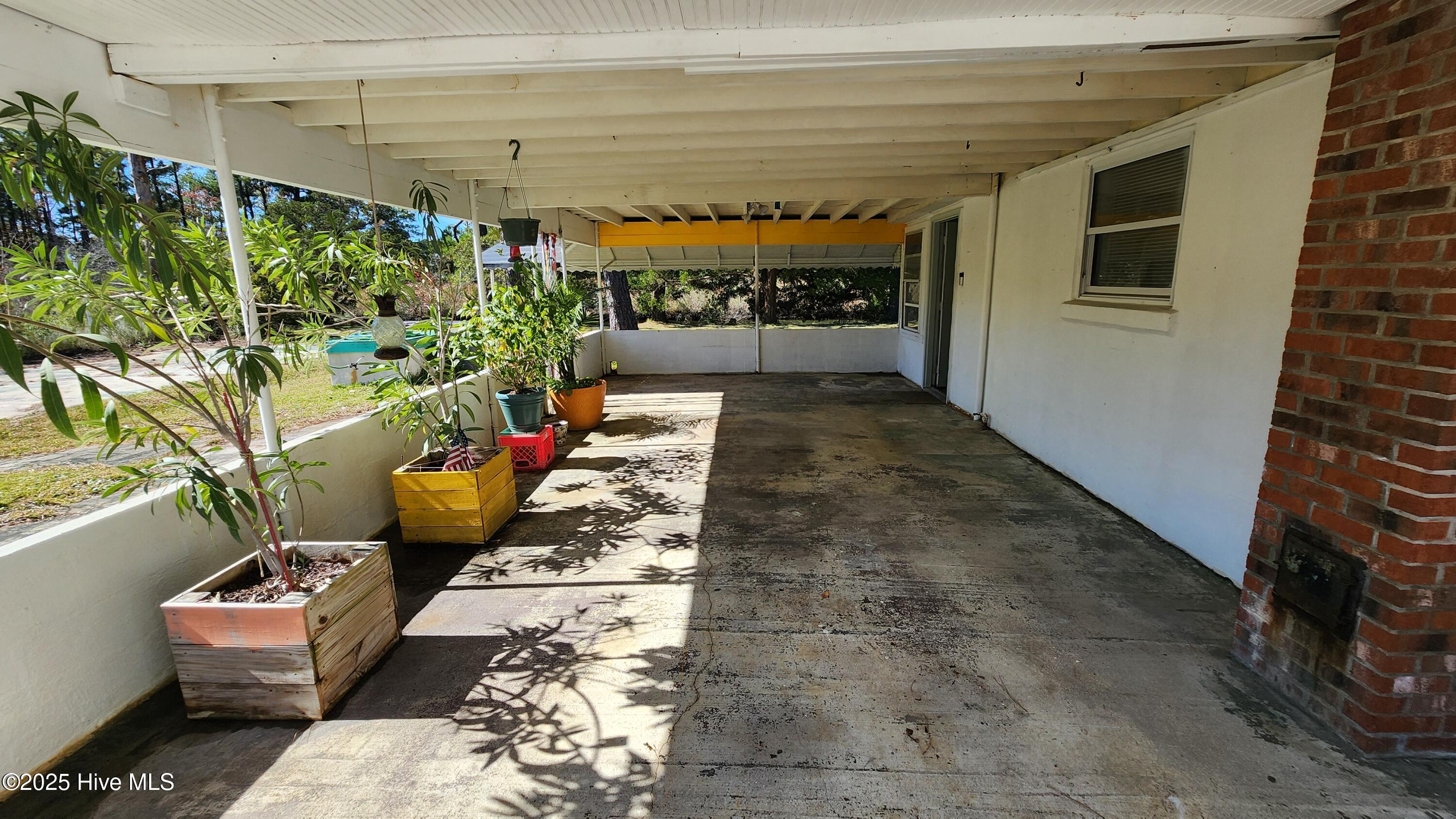 134 Straits Point Road Beaufort, NC 28516 - Photo 10 of 70 20251024_124151