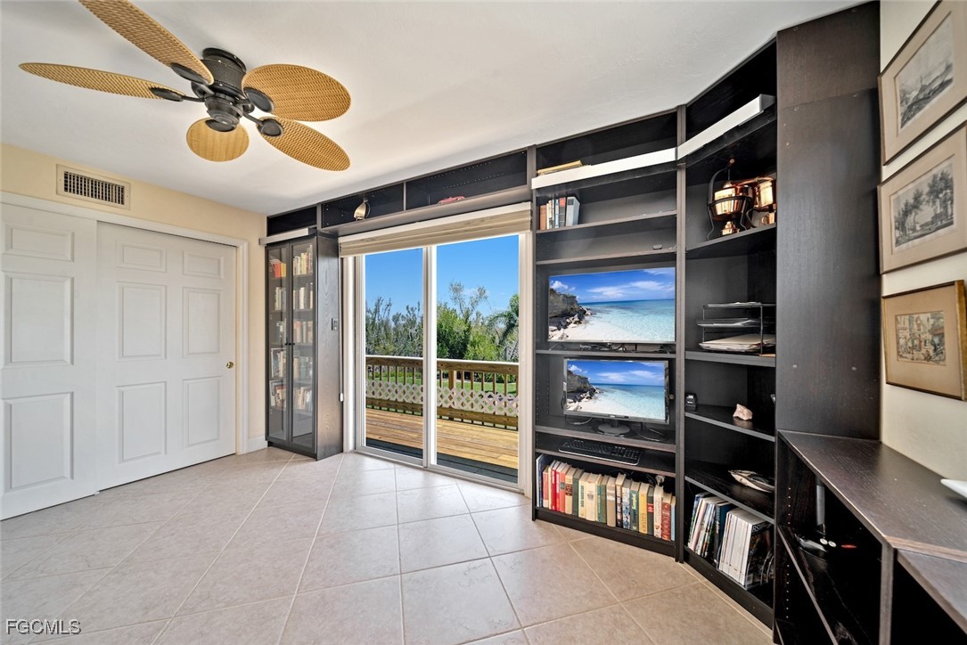 716 Rabbit Road Sanibel, FL 33957 - Photo 28 of 35