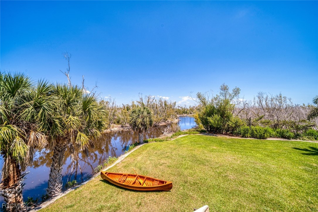716 Rabbit Road Sanibel, FL 33957 - Photo 32 of 35