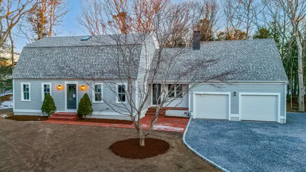 $1,469,000 | 15 Jessica Way, Waquoit, MA 02536