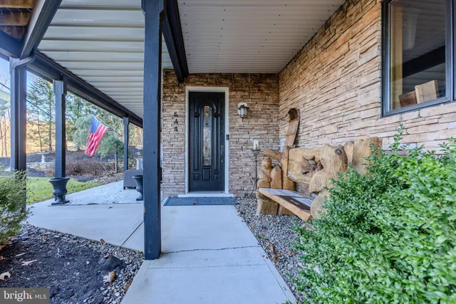 $1,199,990 | 444 Woodlands Hill Lane, Oakland, MD 21550