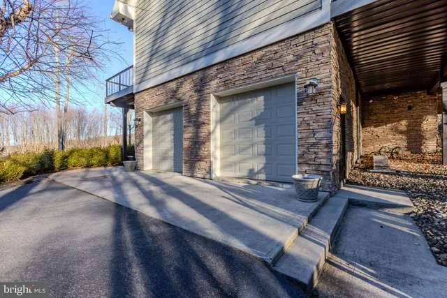 $1,199,990 | 444 Woodlands Hill Lane, Oakland, MD 21550