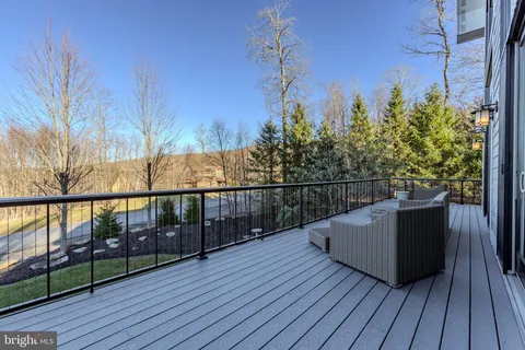 $1,199,990 | 444 Woodlands Hill Lane, Oakland, MD 21550