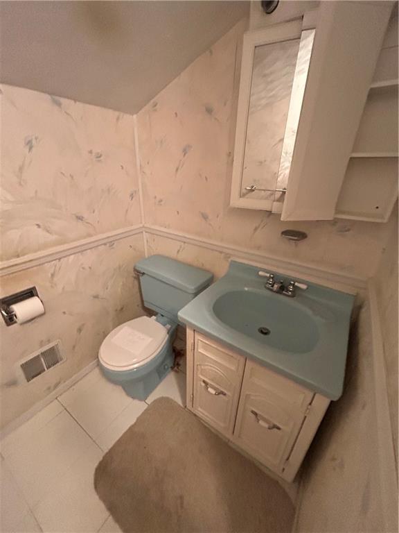 453 Coal Valley Road Clairton, PA 15025 - Photo 20 of 29
