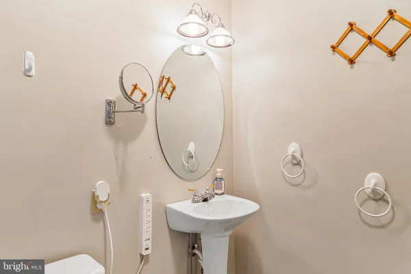 $415,000 | 32 Traditions Way, Lawrenceville, NJ 08648