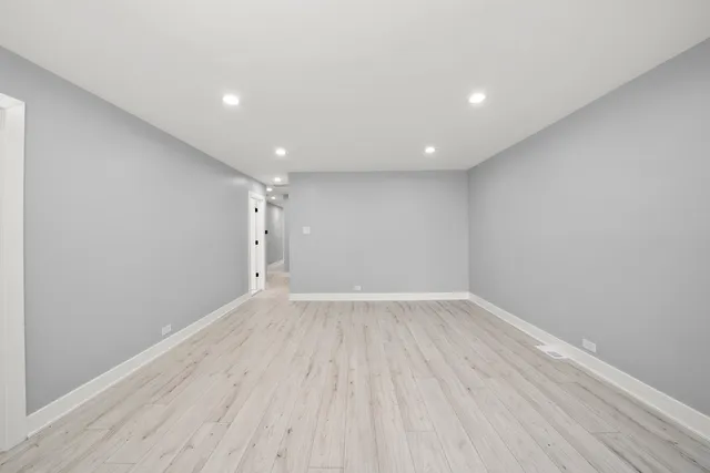 $418,300 | 3723 West 104th Street, Chicago, IL 60655