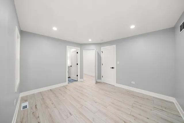 $418,300 | 3723 West 104th Street, Chicago, IL 60655