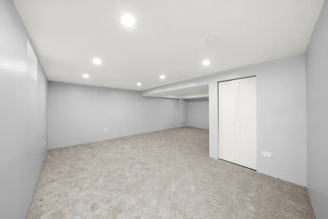 $418,300 | 3723 West 104th Street, Chicago, IL 60655