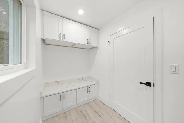 $418,300 | 3723 West 104th Street, Chicago, IL 60655