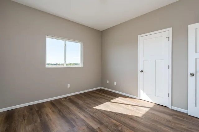 $319,900 | 3105 Bassett Drive, Mankato, MN 56001