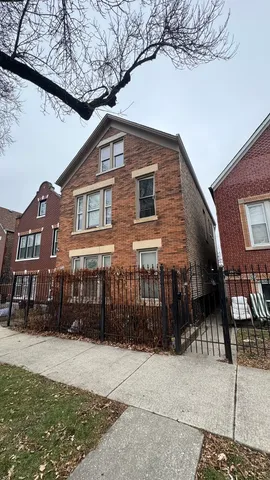 $289,500 | 3026 South St Louis Avenue, Chicago, IL 60623