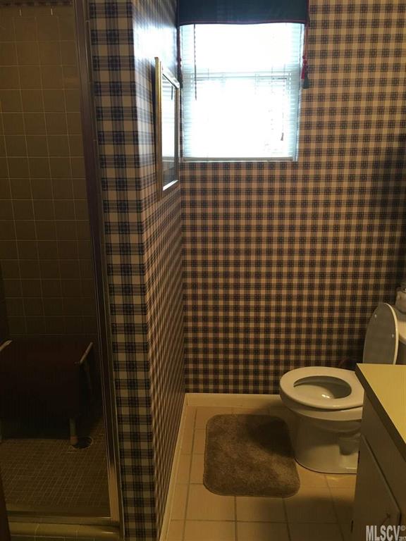 601 Rock Barn Road Northeast Conover, NC 28613 - Photo 4 of 24 Gallery Image 4