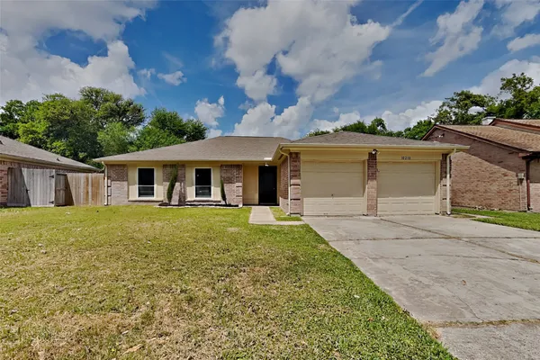 $1,925 | 10210 Rippling Fields Drive, Houston, TX 77064
