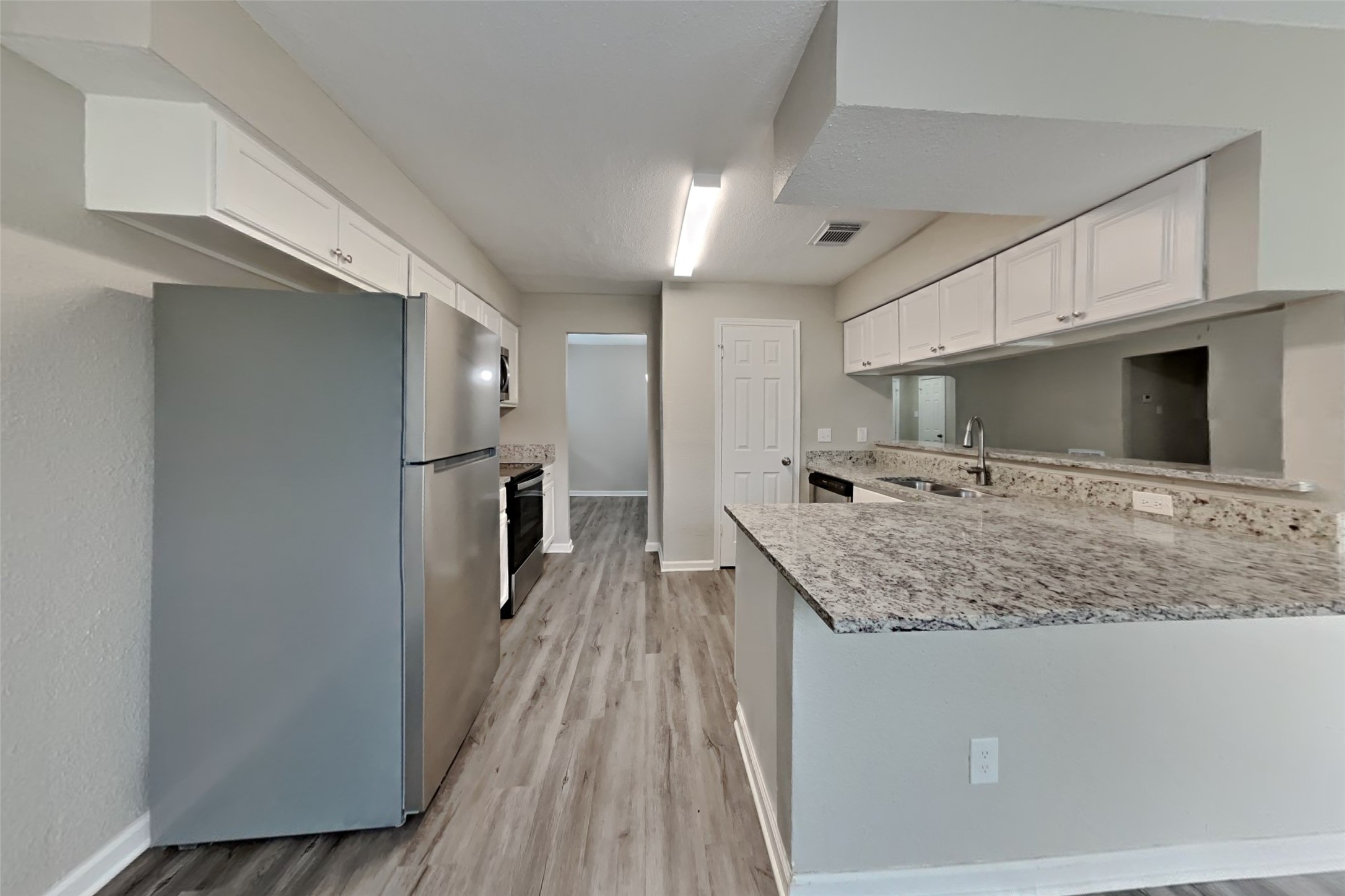 10210 Rippling Fields Drive Houston, TX 77064 - Photo 5 of 18