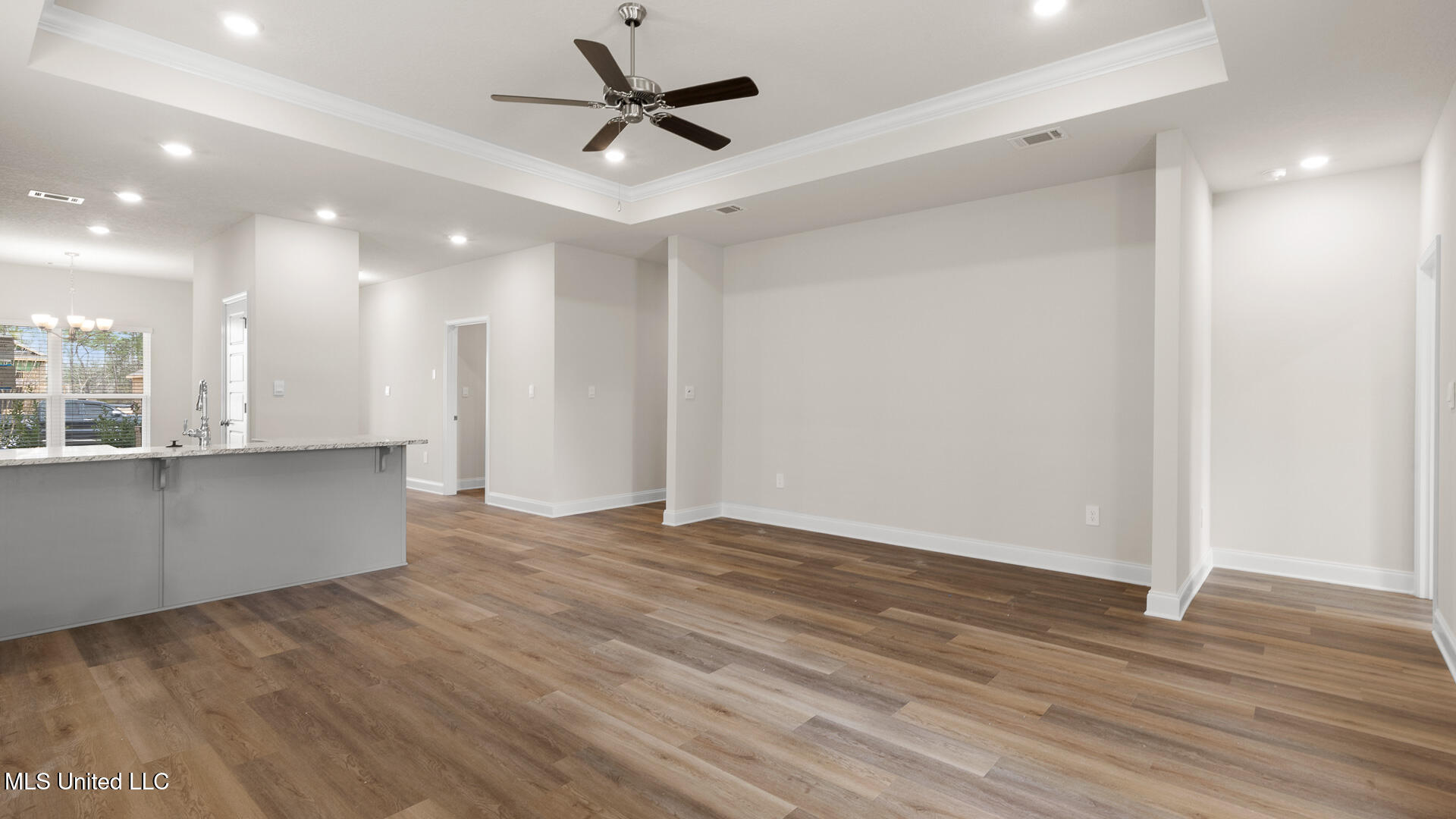 15963 Blue Rdg Drive Gulfport, MS 39503 - Photo 11 of 26 010