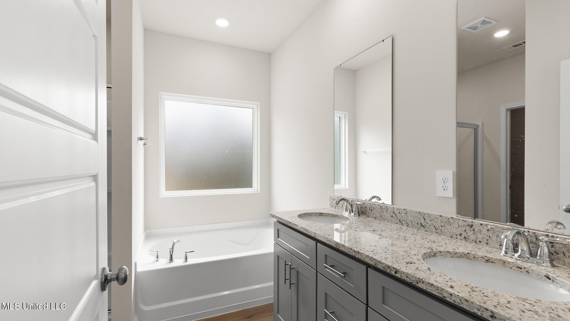 15963 Blue Rdg Drive Gulfport, MS 39503 - Photo 17 of 26 016