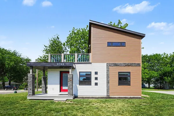 $299,900 | 9740 Maple Street, Bridgman, MI 49106