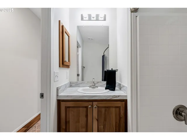 $80,000 | 4915 Swegle Road Northeast, Unit 63, Salem, OR 97301