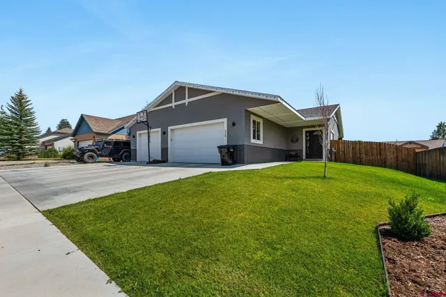 $715,000 | 520 Hickory Ridge, Bayfield, CO 81122