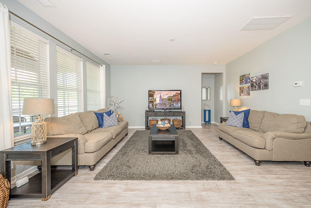 283 Spectrum Road Summerville, SC 29486 - Photo 14 of 39 Living Room