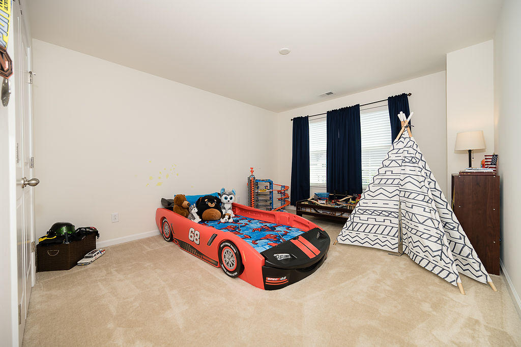 283 Spectrum Road Summerville, SC 29486 - Photo 27 of 39 Fourth Bedroom