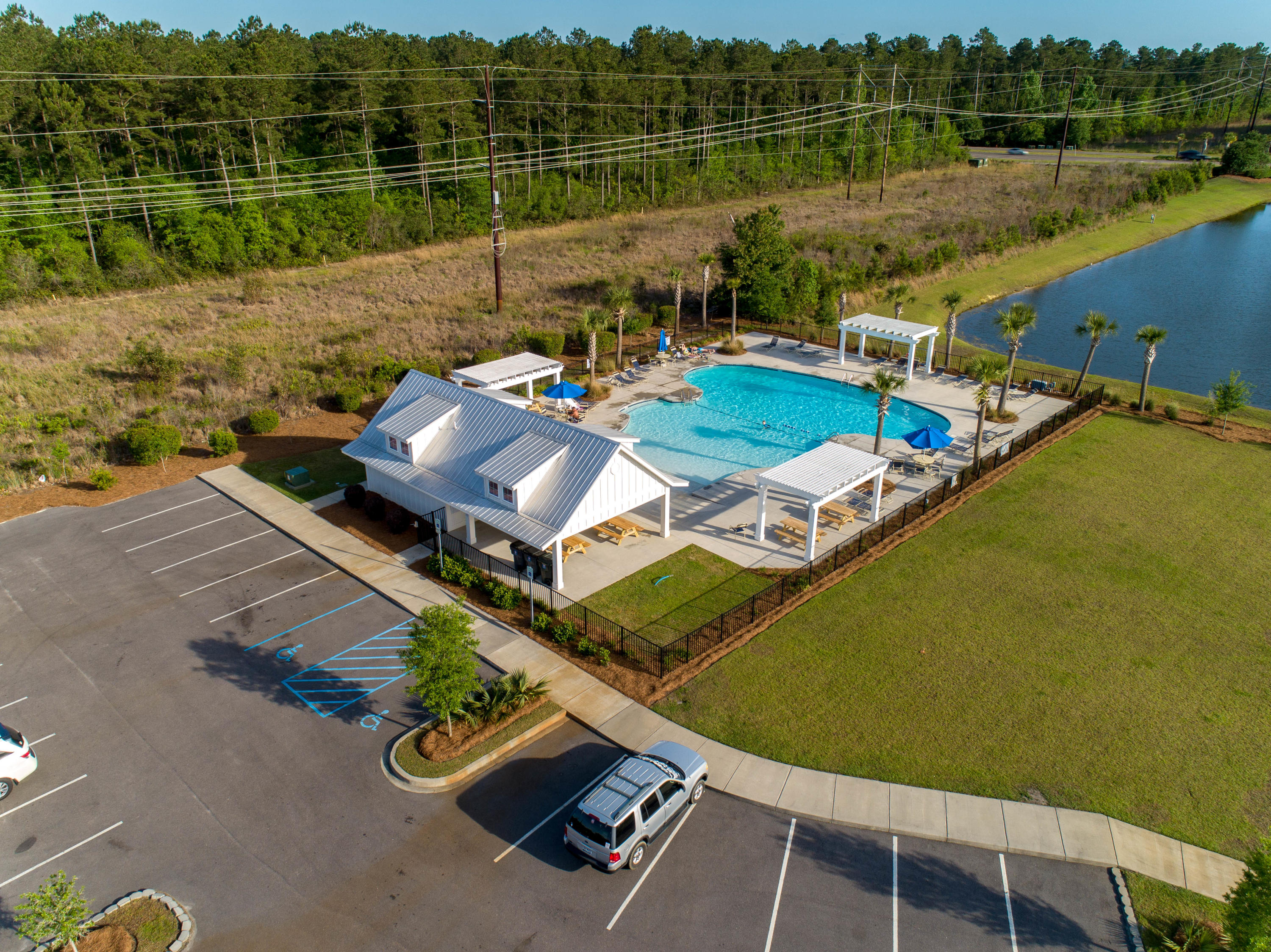 283 Spectrum Road Summerville, SC 29486 - Photo 34 of 39 Magnolia Amenities