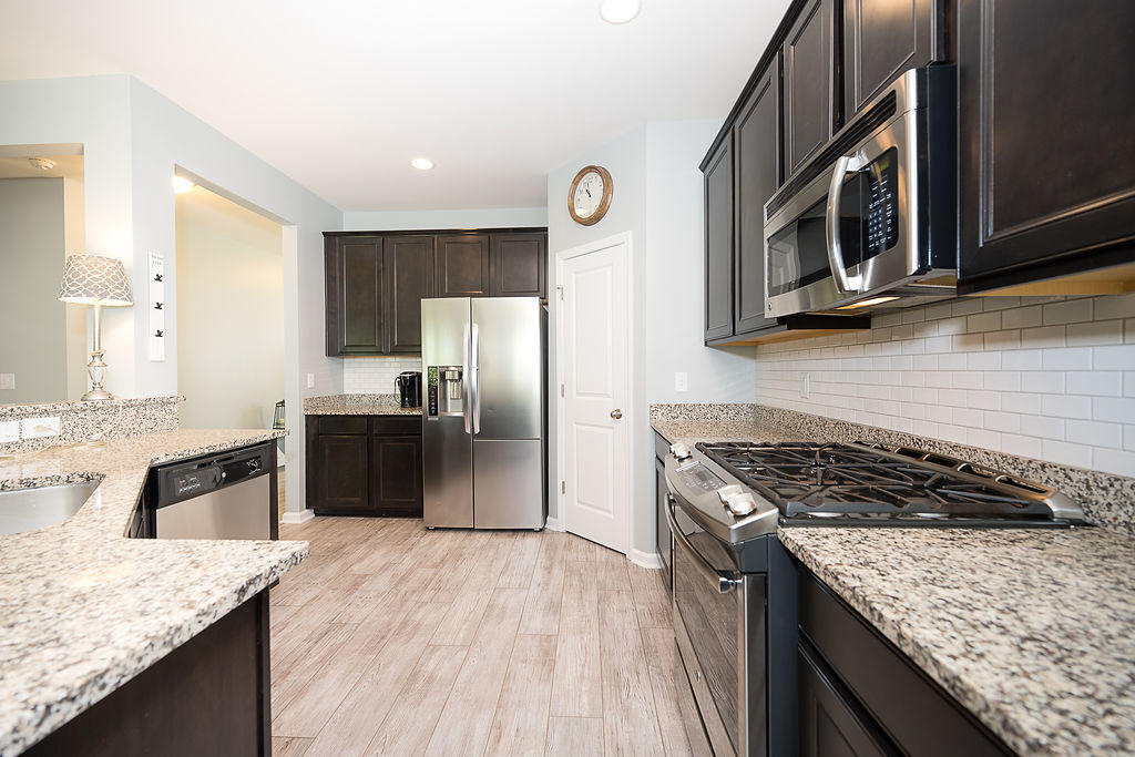 283 Spectrum Road Summerville, SC 29486 - Photo 7 of 39 Granite Countertops