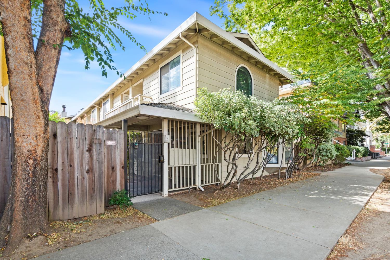 2418 P Street, Unit F Sacramento, CA 95816 - Photo 31 of 31 a view of a house with a garage