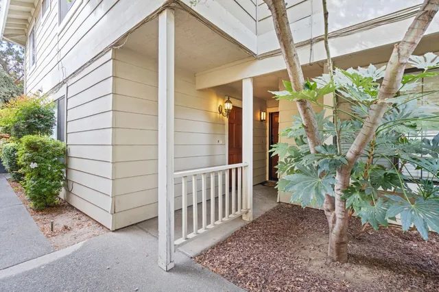 $359,000 | 2418 P Street, Unit F, Sacramento, CA 95816