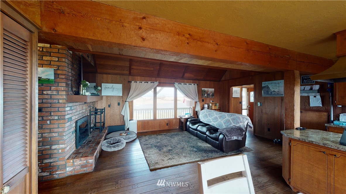 735 Jeanne's Road Touchet, WA 99360 - Photo 21 of 40