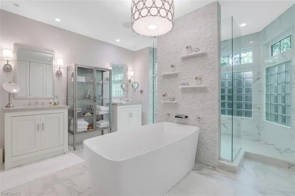 $70,000 | 154 4th Avenue North, Naples, FL 34102