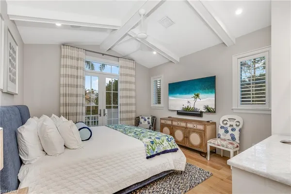 $70,000 | 154 4th Avenue North, Naples, FL 34102