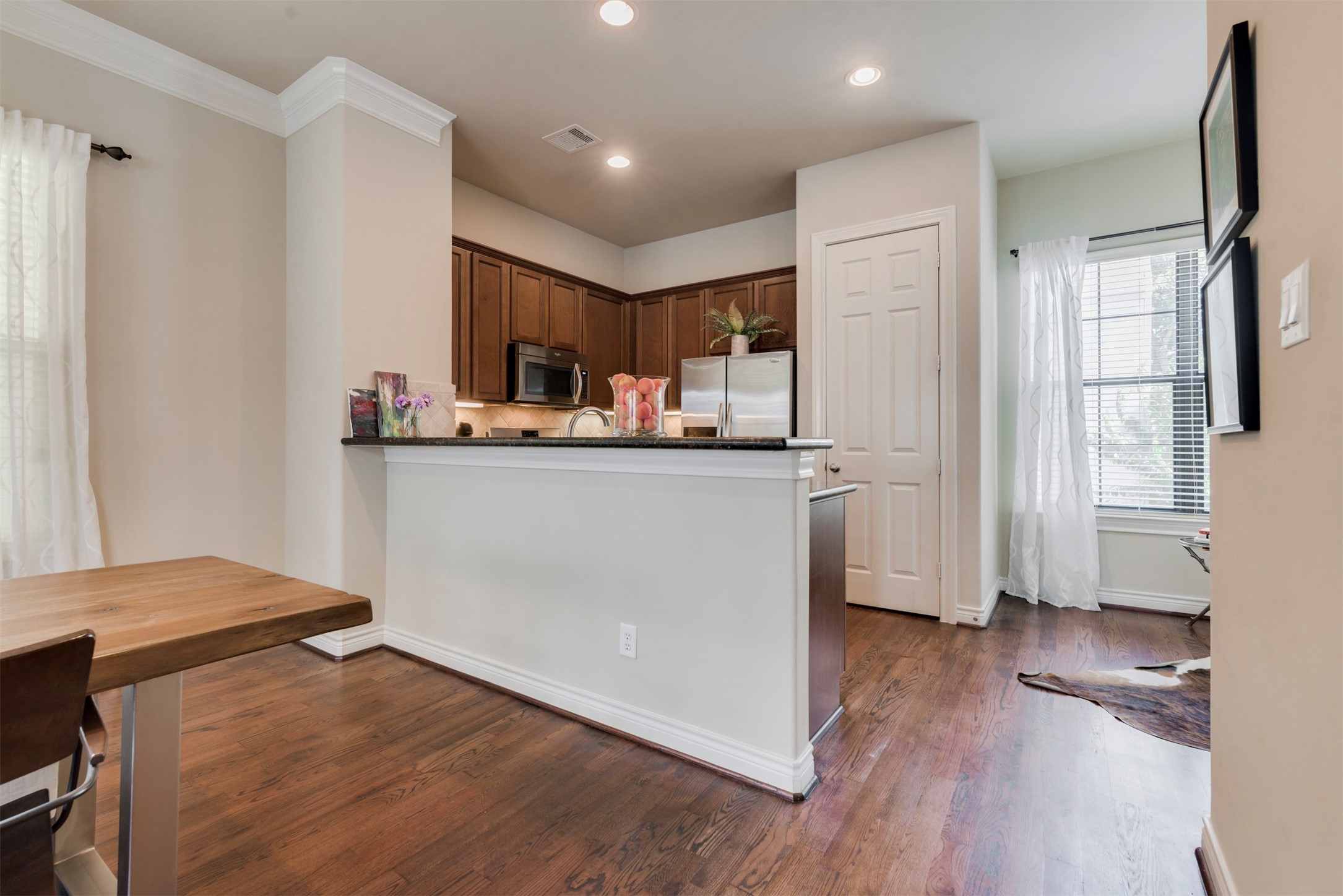 1716 Edwards Street Houston, TX 77007 - Photo 16 of 41