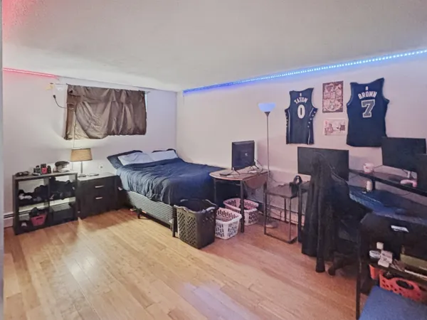 $249,900 | 17 Silvestri Circle, Unit 1, Derry, NH 03038