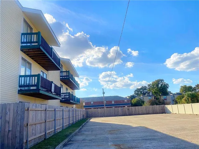 $950 | Undisclosed Address, Metairie, LA 70001
