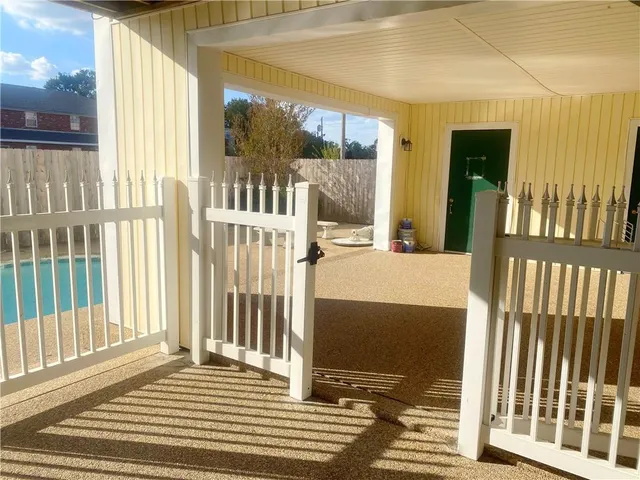 $950 | Undisclosed Address, Metairie, LA 70001