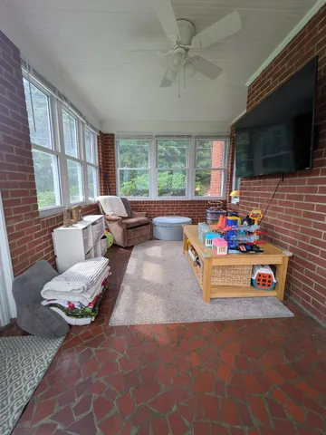 $275,950 | 10388 Bent Mountain Road, Bent Mountain, VA 24059