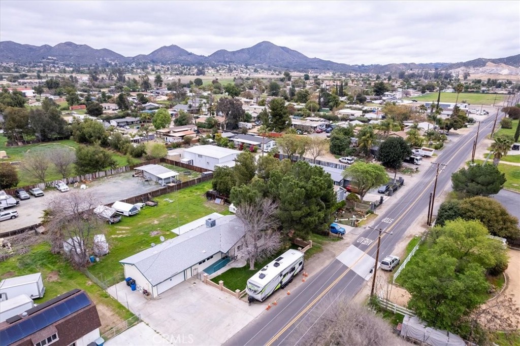 21780 Walnut Street Wildomar, CA 92595 - Photo 42 of 44