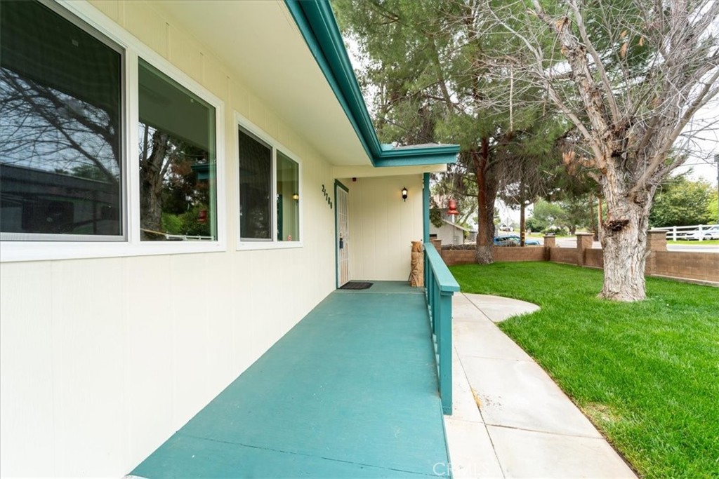 21780 Walnut Street Wildomar, CA 92595 - Photo 8 of 44