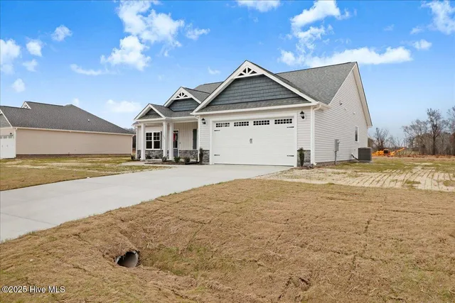 $304,900 | 309 Creeks Edge Drive, Pikeville, NC 27863