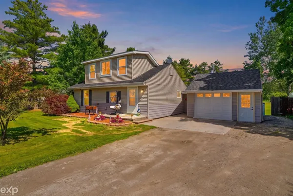 $180,000 | 1533 Galbraith Line Road, Yale, MI 48097